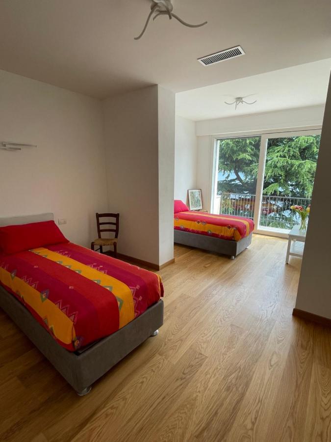 Appartamento Riviera Cremia Bagian luar foto